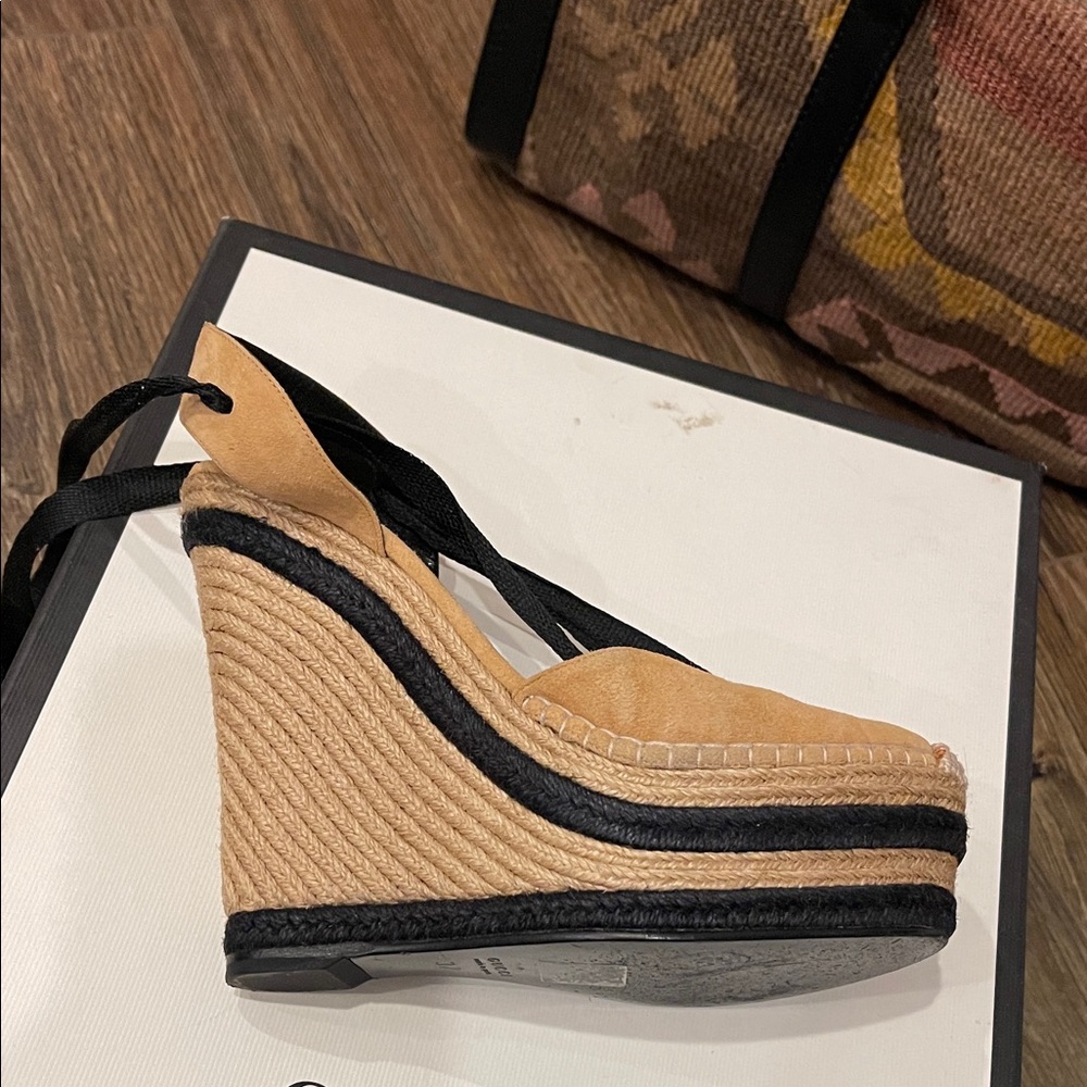 Gucci Tan and Black Espadrille Wedges - Picture 7 of 12